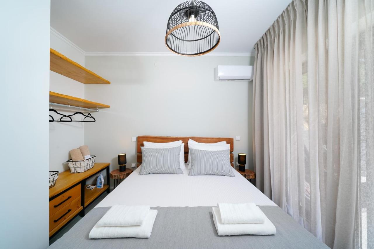 Videre Luxury Suites 포토스 외부 사진