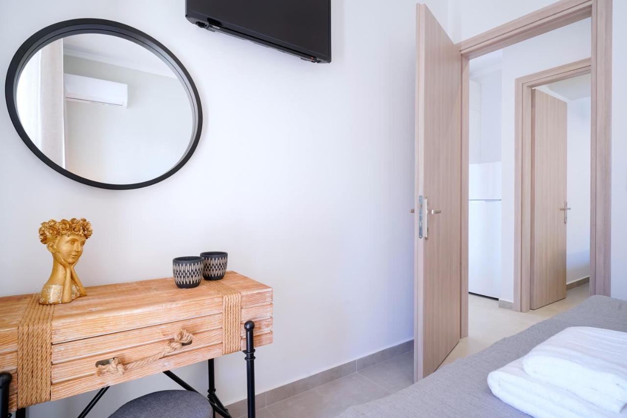 Videre Luxury Suites 포토스 외부 사진